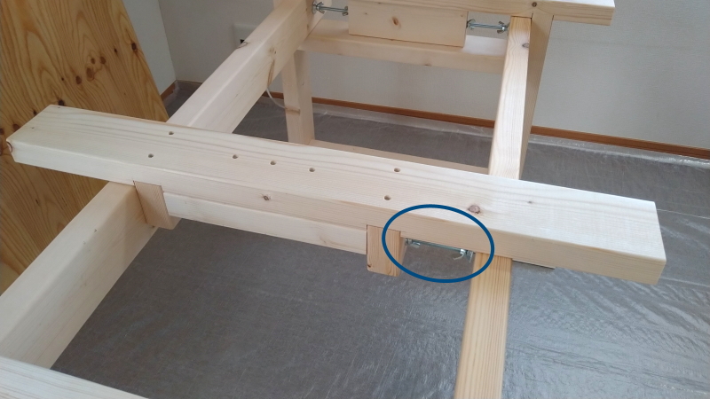 2×4材で組み立て式の作業台を作りました | Soraoのブログ